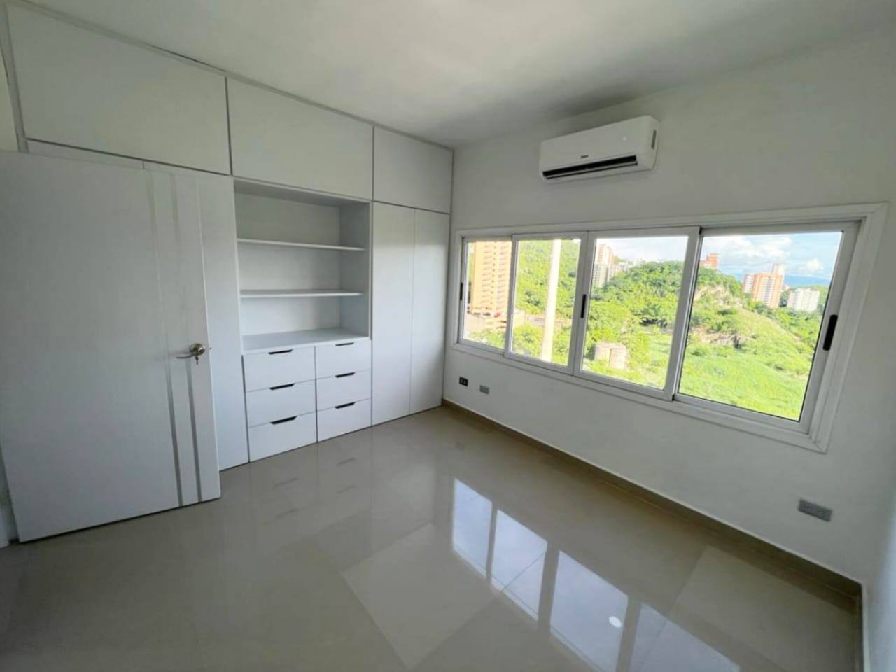 Modern Apartment in Las Chimeneas, Apartamento en Las Chimeneas